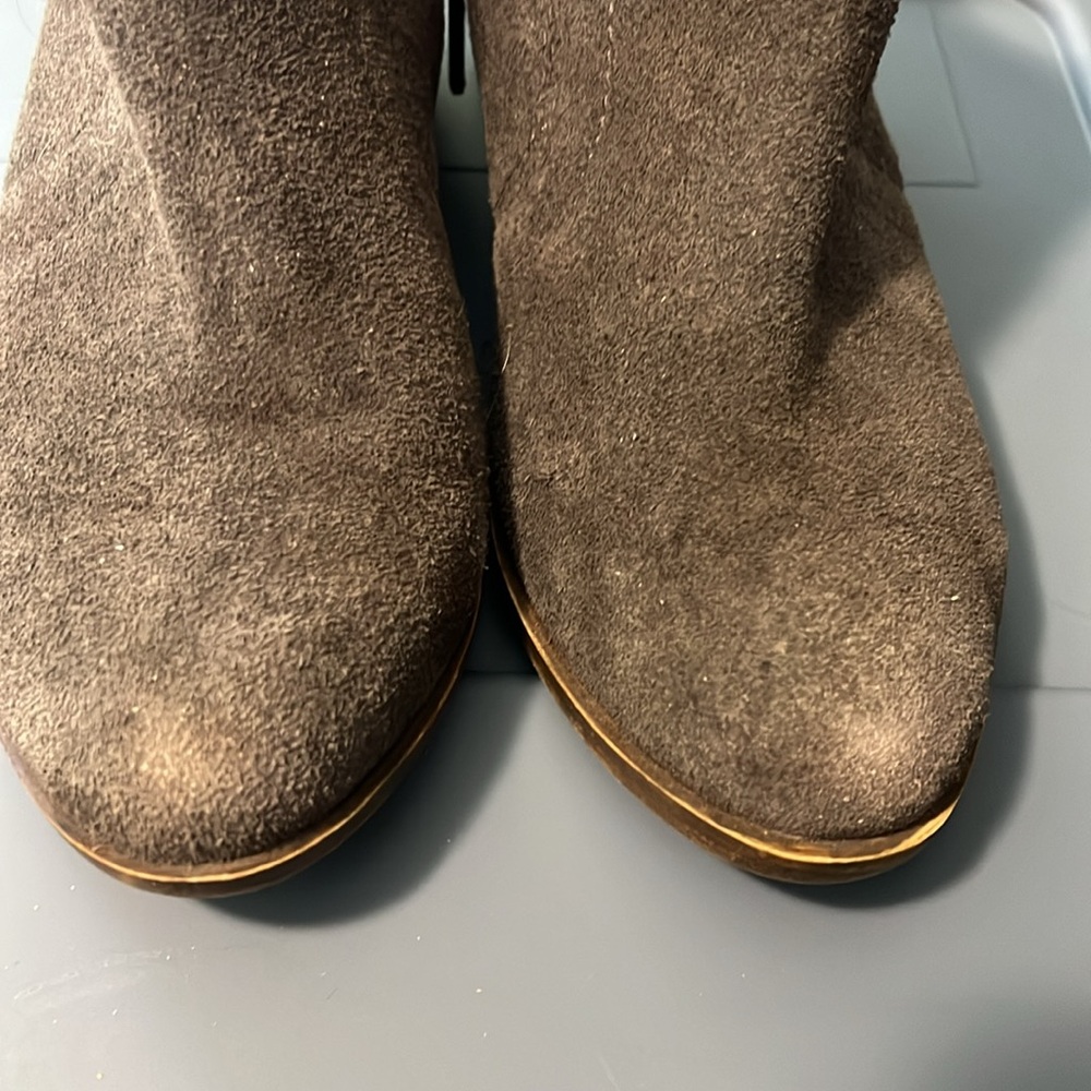 Booties - Picture 5 of 5